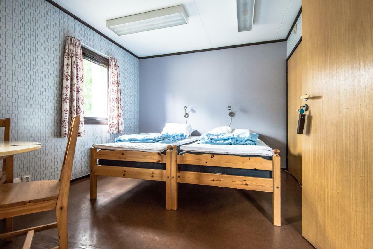Bromoella Camping O Vandrarhem Eksteriør bilde