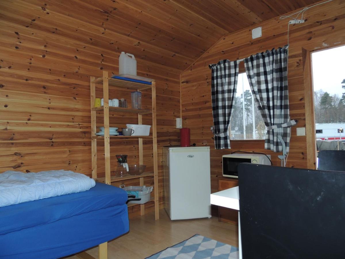 Bromoella Camping O Vandrarhem Eksteriør bilde