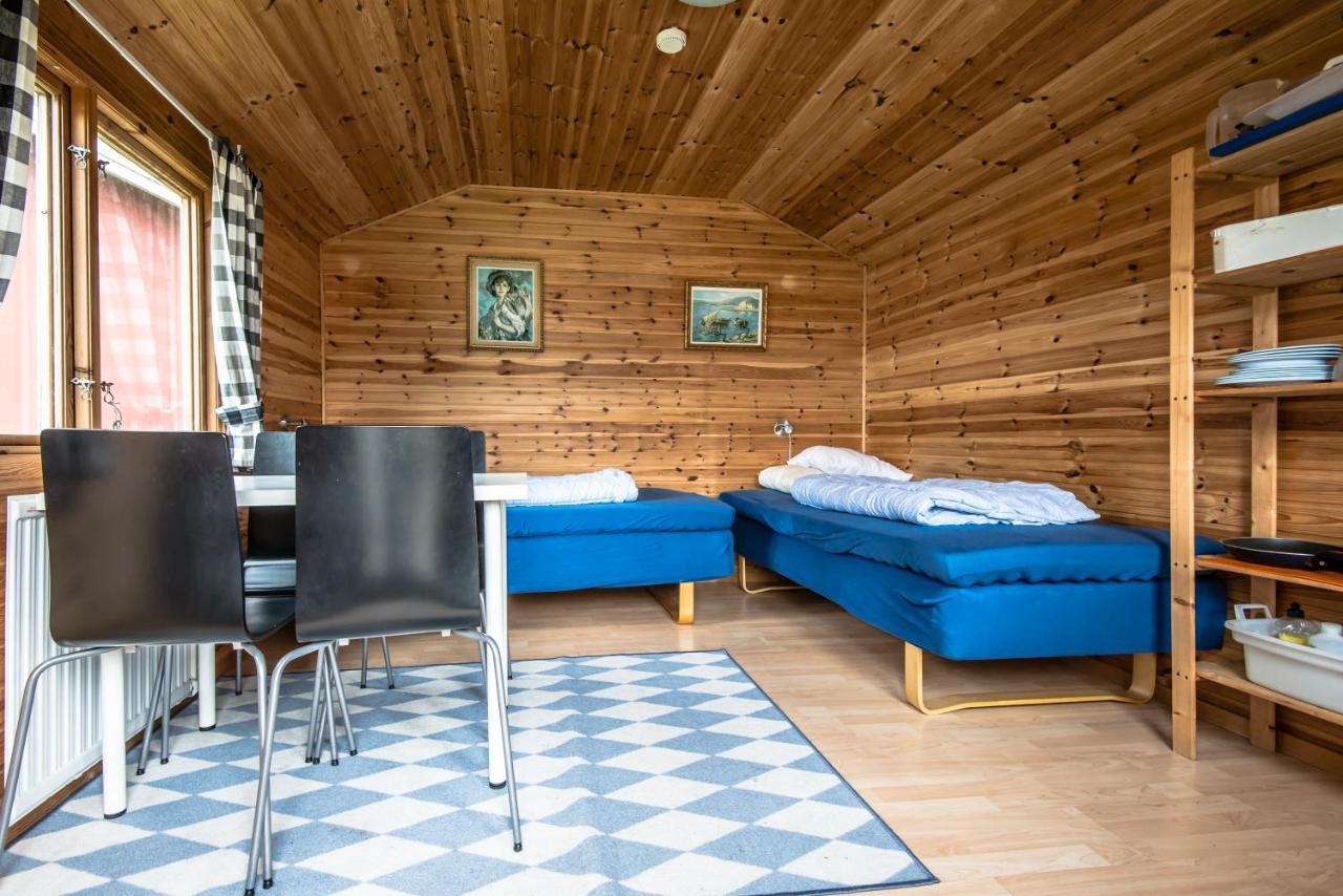 Bromoella Camping O Vandrarhem Eksteriør bilde